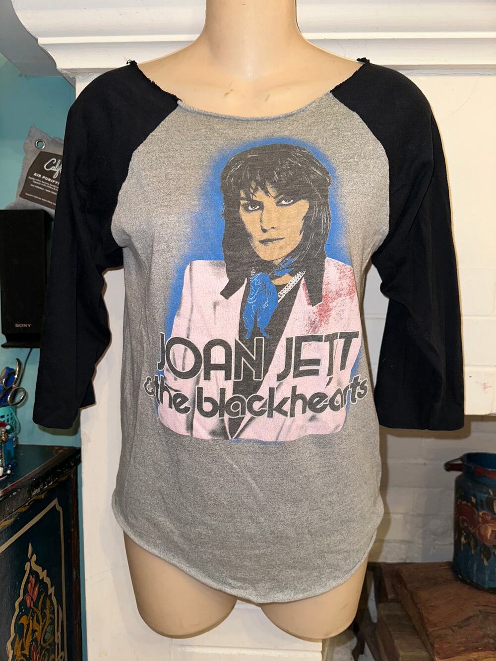 VINTAGE 80's EIGHTIES JOAN JETT & THE BLACKHEARTS RAGLAN TEE 1982 BAND TEE S
